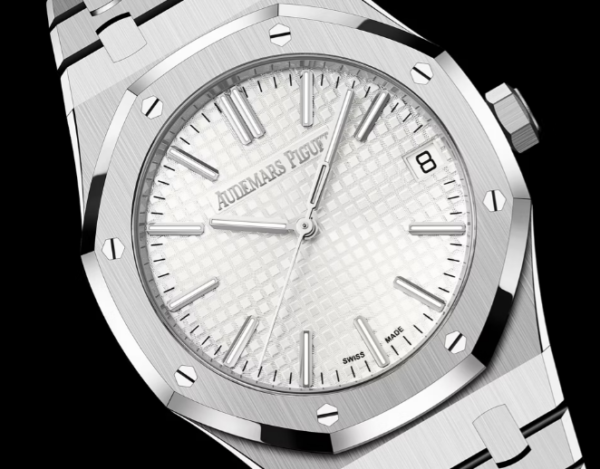 Audemars Piguet Royal Oak Self-winding bezel