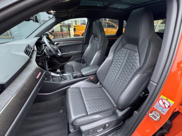 Audi RS Q3 front seat