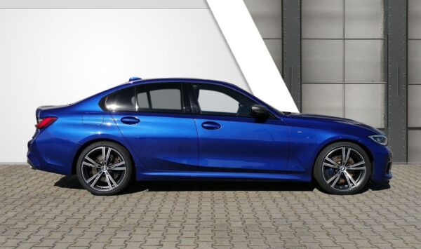 BMW M340D side