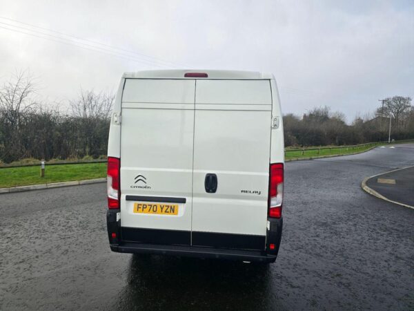 Citroen Relay back