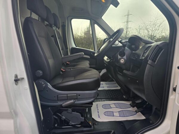 Citroen Relay front seat, cockpit