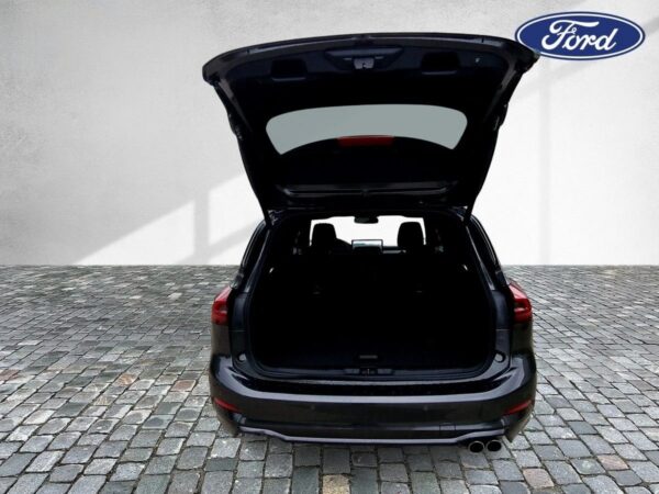 Ford Focus ST boot