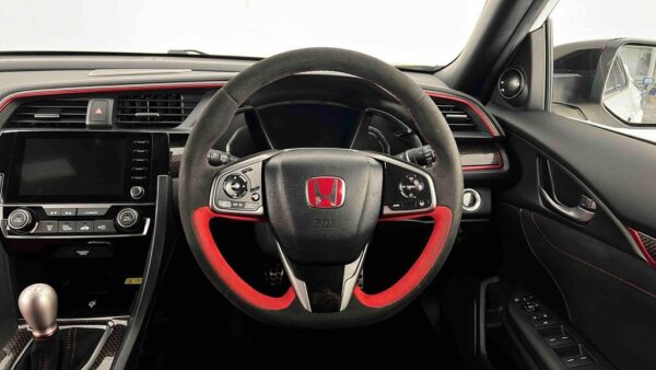 Honda Civic cockpit