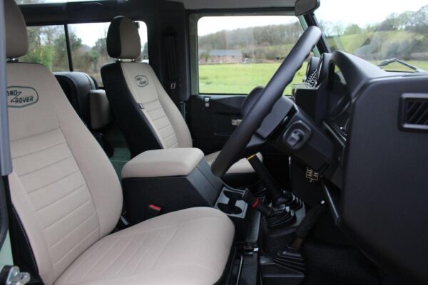 Land Rover Defender 90 front seat, cockpit