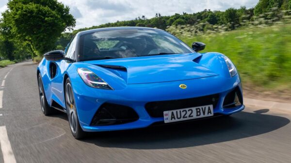 2022 Lotus Emira Supercharged Coupe 3.5 V6 - Image 2