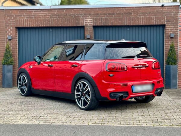 MINI Clubman SD exterior