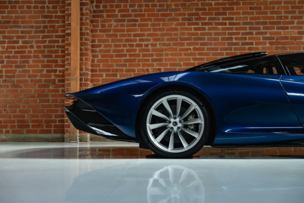 McLaren Speedtail wheel