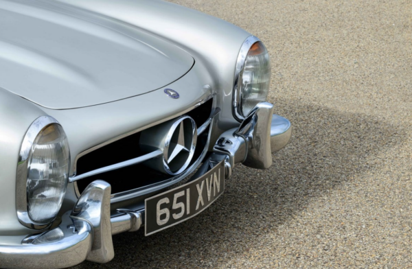 Mercedes-Benz 300SL headlights