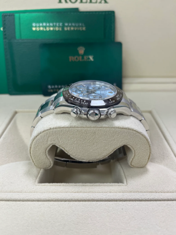 Rolex Daytona Platinum Ice Blue Baguette crown