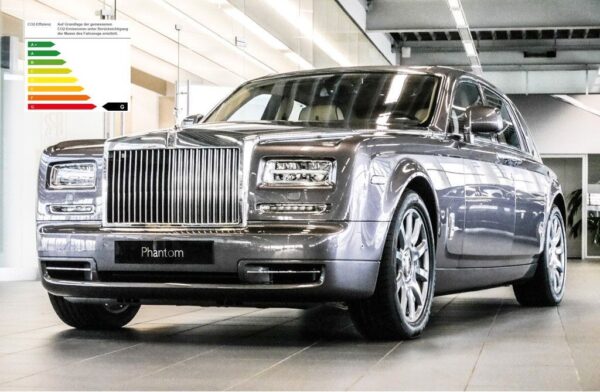 Rolls-Royce Phantom bitcoin, crypto, luxury vehicles