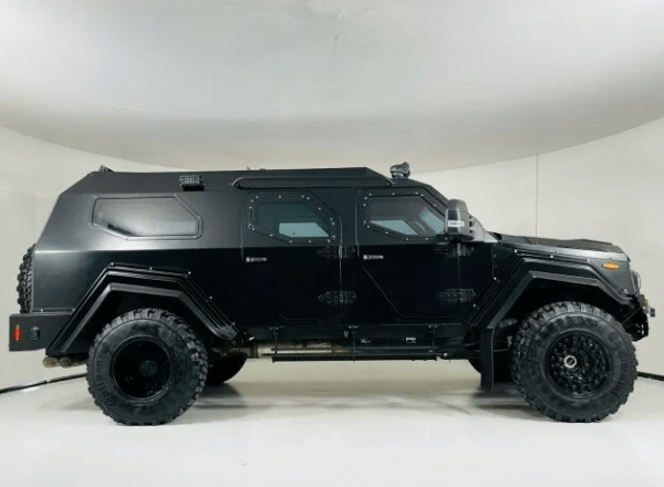 Terradyne Gurkha exterior