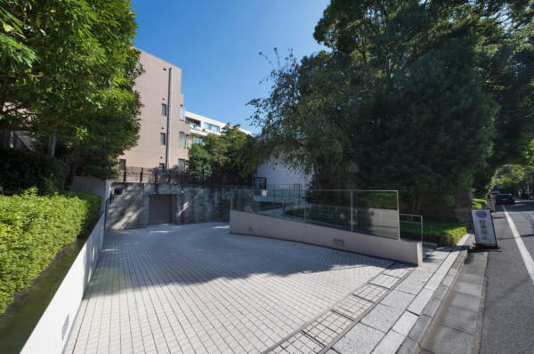 Tokyo Japan Mansion entrace