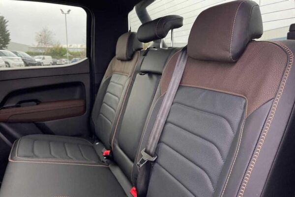 Volkswagen Amarok rear seat