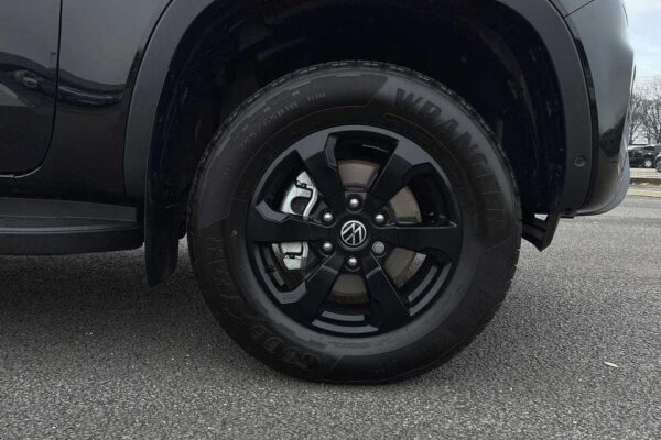 Volkswagen Amarok wheel