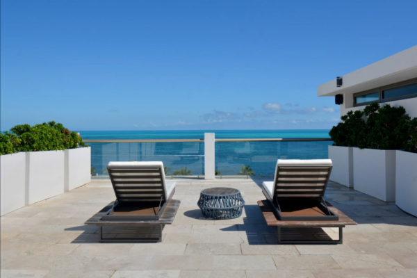 Cancún Mexico Apartment balcony