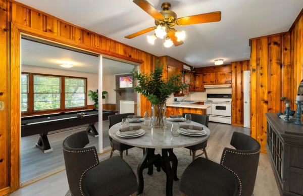 Columbus United States House dining area