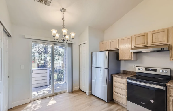 Colorado United States House kitchen