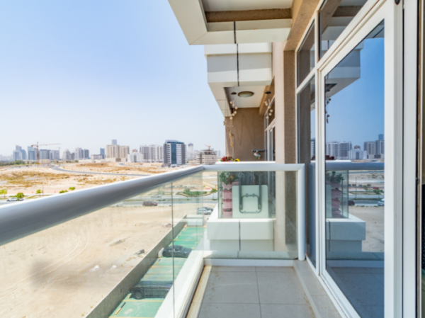 Dubai United Arab Emirates Apartment bitcoin, crypto, luxury homes