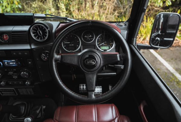 Land Rover Defender 110 XS cockpit