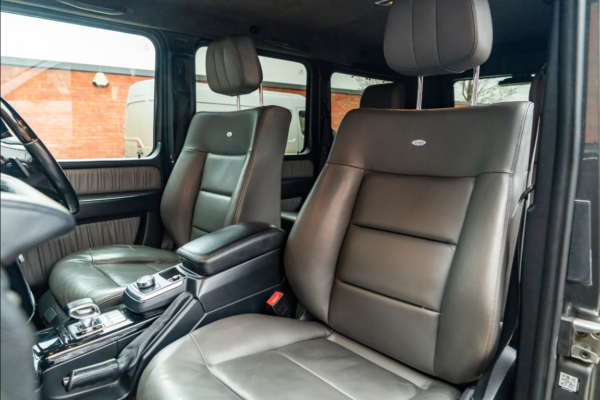 Mercedes-Benz G63 AMG front seat