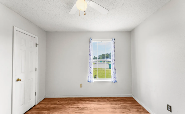 Mississippi United States House bedroom