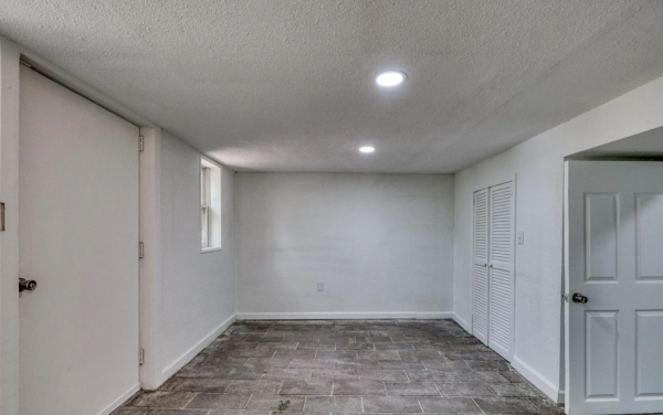 Neosho United States House bedroom