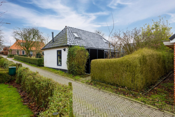 Rasquert Netherlands House bitcoin, crypto, luxury homes