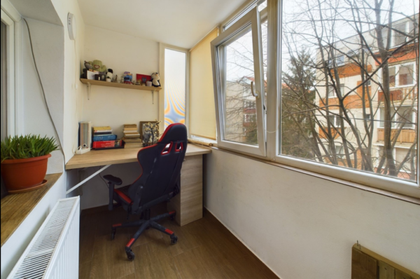 Timișoara Romania Apartment study room