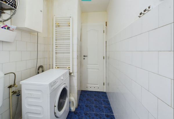 Timișoara Romania Apartment laundry room