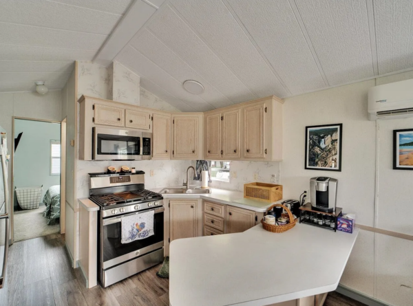 Vermont United States House kitchen