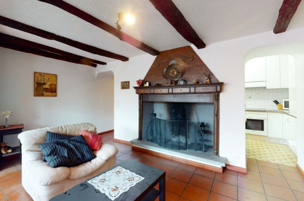 Bedigliora Switzerland Apartment fire place